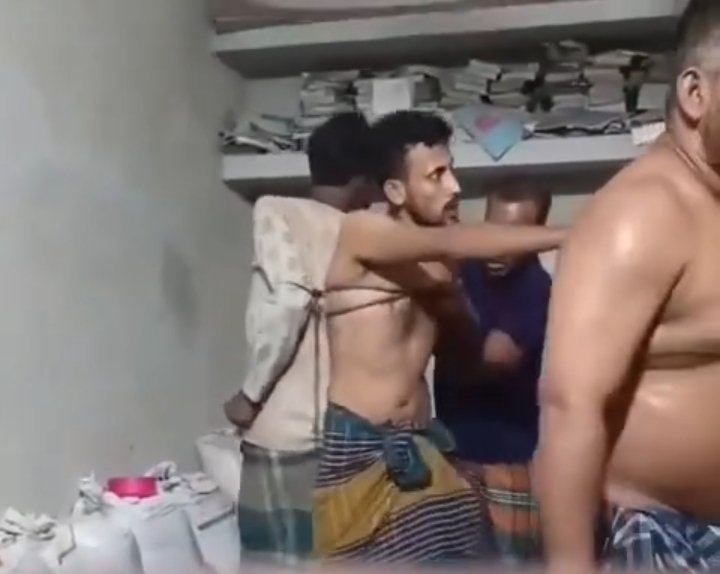 চাঁদা না দেওয়ায় ‘মিথ্যা মামলায় ফাঁসানোর চেষ্টা’: সেনবাগে যুবকের থানায় অভিযোগ